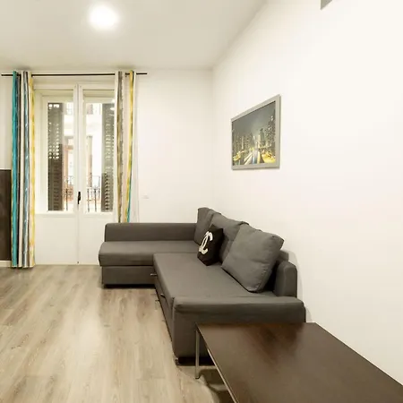 Apartamentos Day Madrid Plaza De Espana Centro Gran Via Sol Malasana Esterno foto
